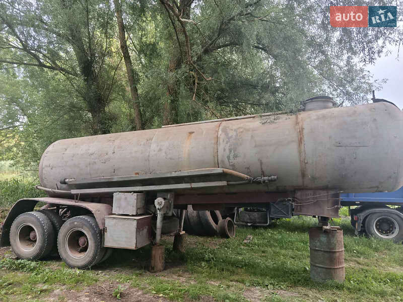 Цистерна полуприцеп ТЦ 13 1989 в Городке