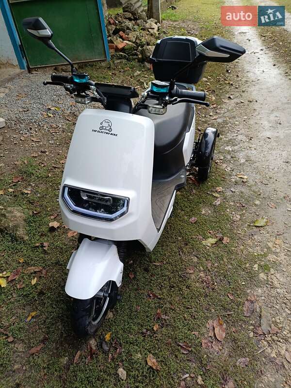 Скутер Telbi Wolf 3 2024 в Могилев-Подольске фото Скутер Telbi Wolf 3 2024 в Могилев-Подольске