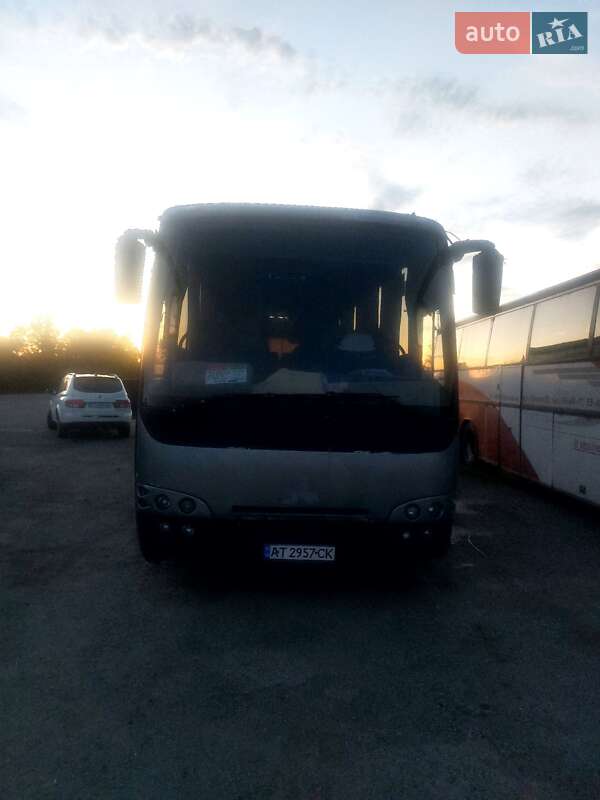 Туристический / Междугородний автобус Temsa Safari 2004 в Ивано-Франковске