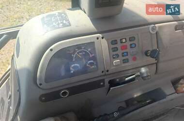 Экскаватор погрузчик Terex 760 2003 в 