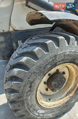 Экскаватор погрузчик Terex 880 2007 в 