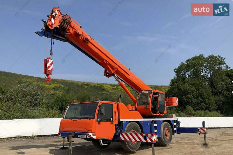 Terex AC 2005