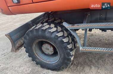 Колесный экскаватор Terex TW 2008 в 
