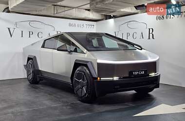 Пикап Tesla Cybertruck 2024 в 