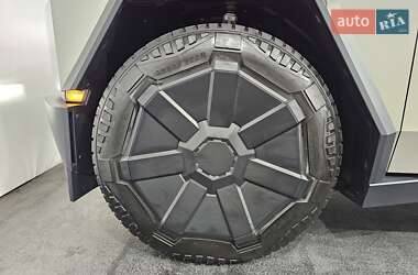 Пикап Tesla Cybertruck 2024 в 