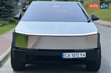 Пікап Tesla Cybertruck 2024 в Києві