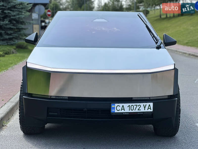 Tesla Cybertruck 2024