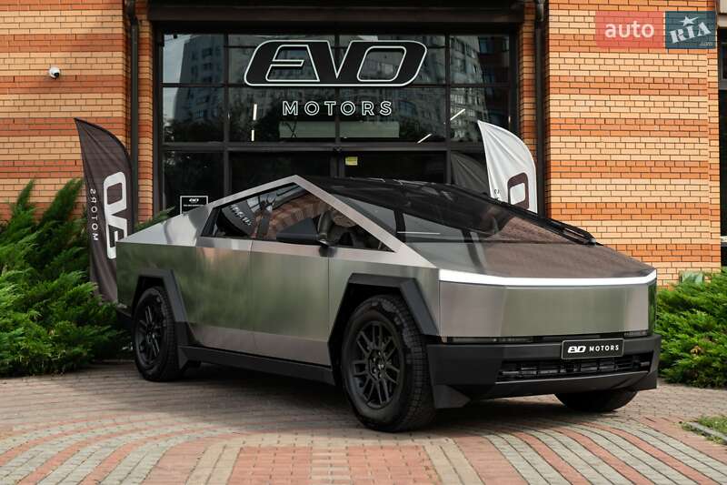 Пикап Tesla Cybertruck 2025 в Киеве
