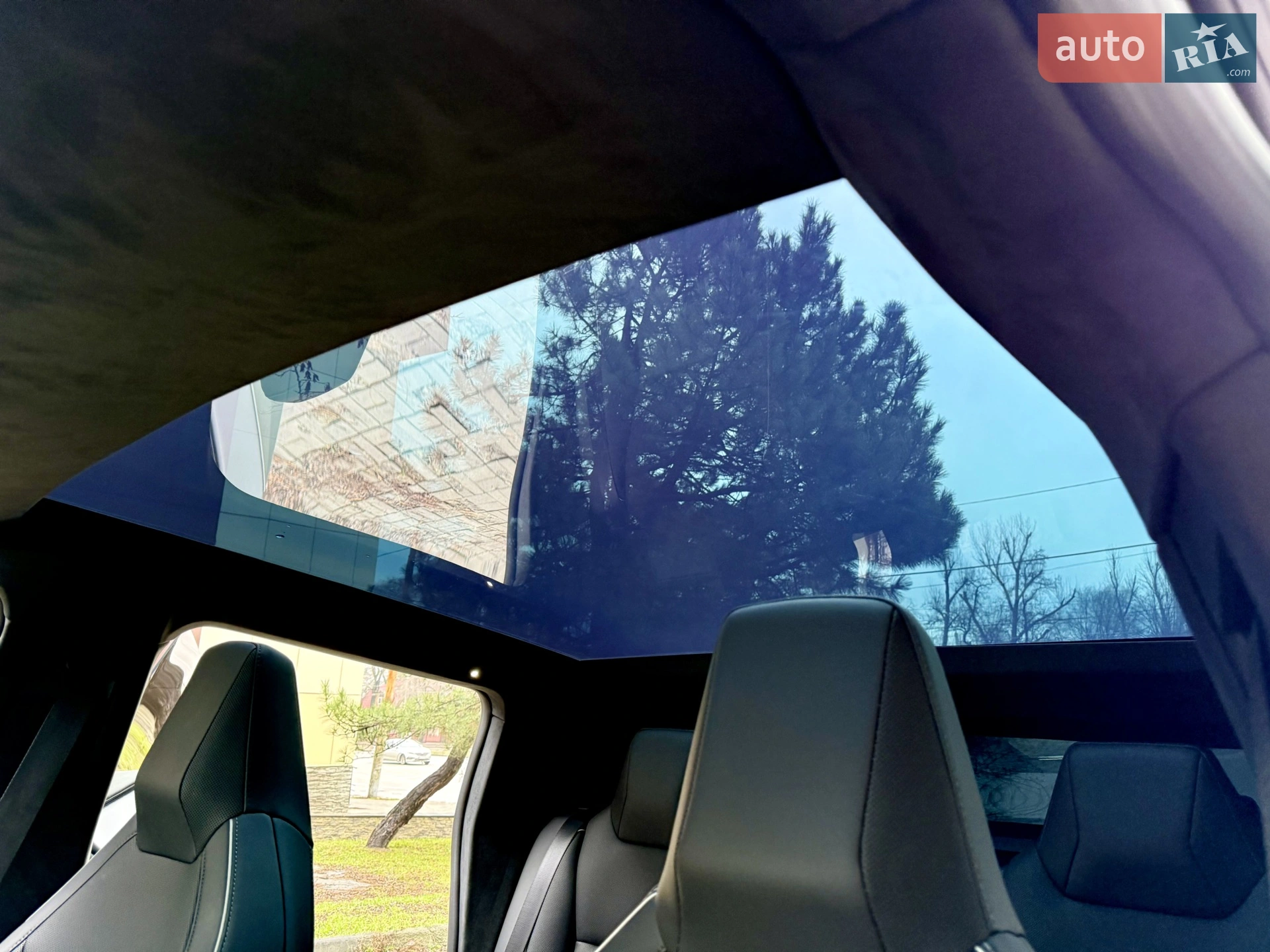 2024 Tesla Cybertruck - мініатюра 23