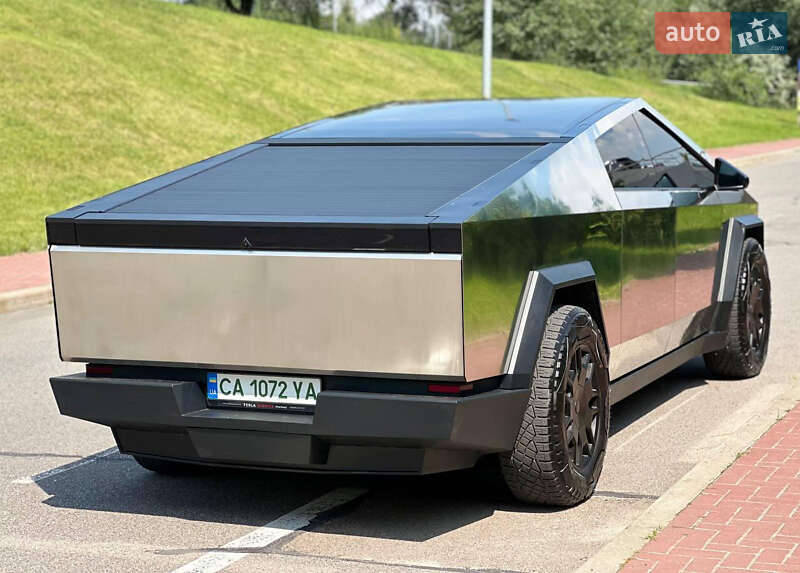Пикап Tesla Cybertruck 2024 в Николаеве