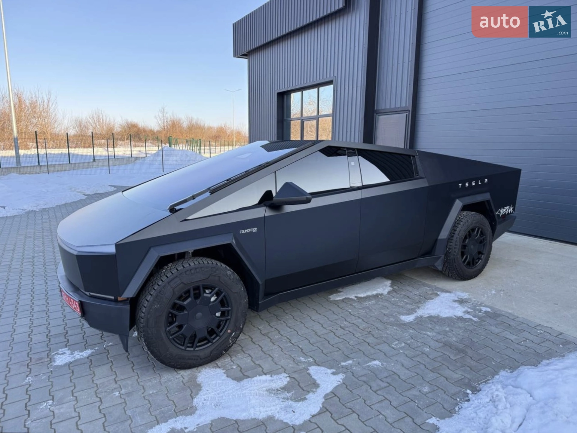 2024 Tesla Cybertruck - мініатюра 11