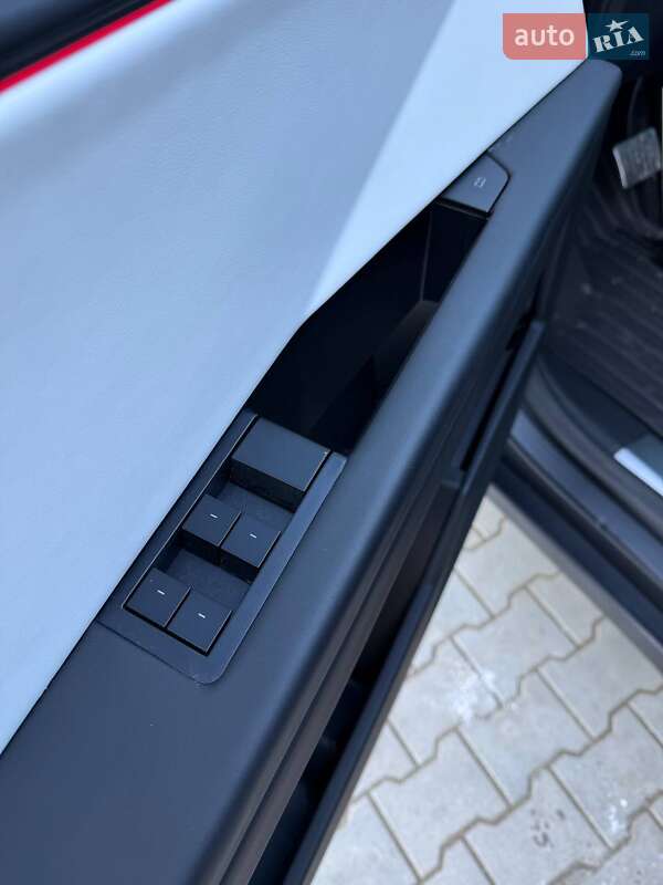 Пикап Tesla Cybertruck 2024 в Дубно