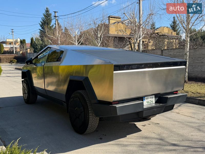 Пикап Tesla Cybertruck 2024 в Днепре