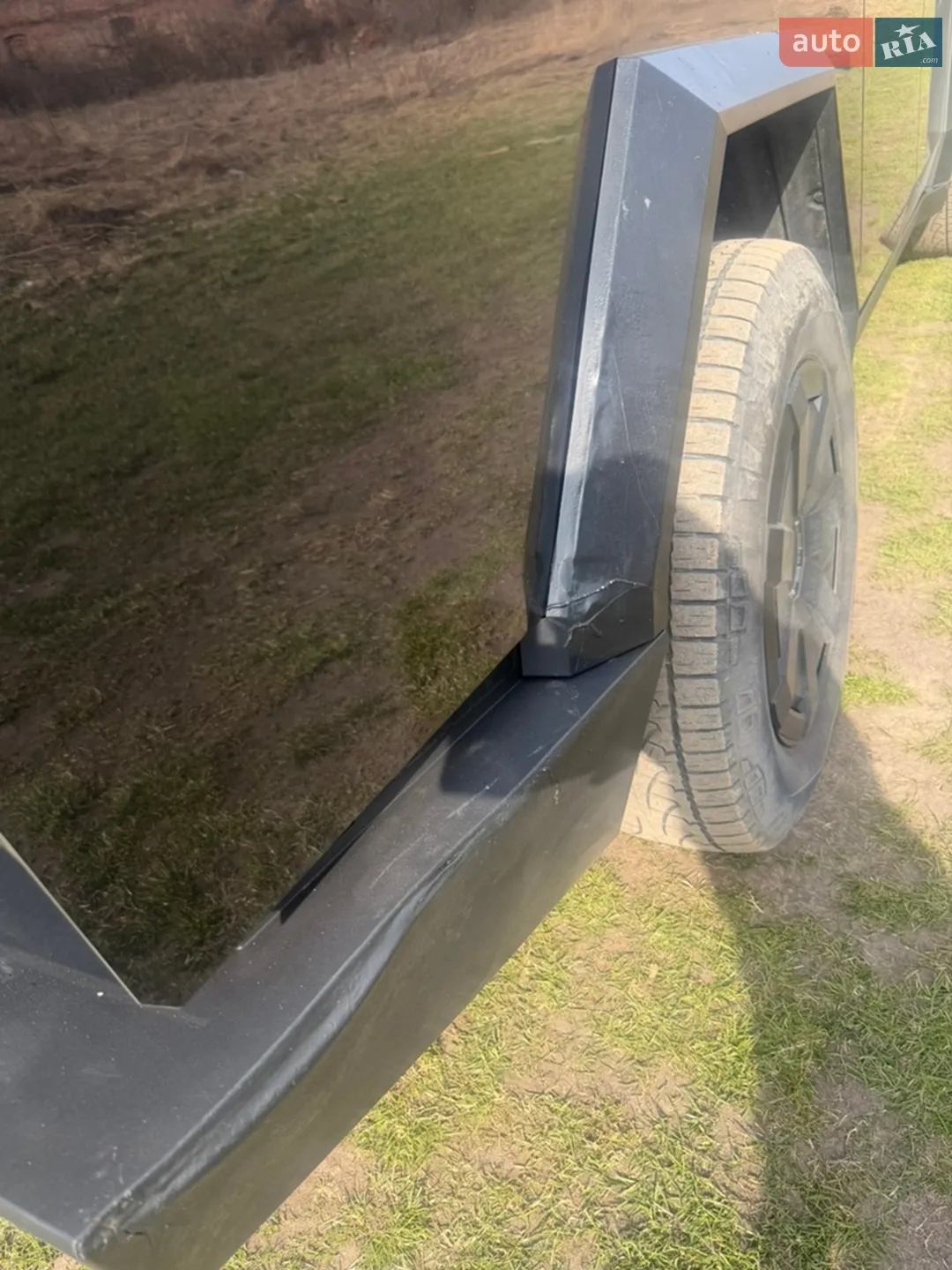 2024 Tesla Cybertruck - мініатюра 4