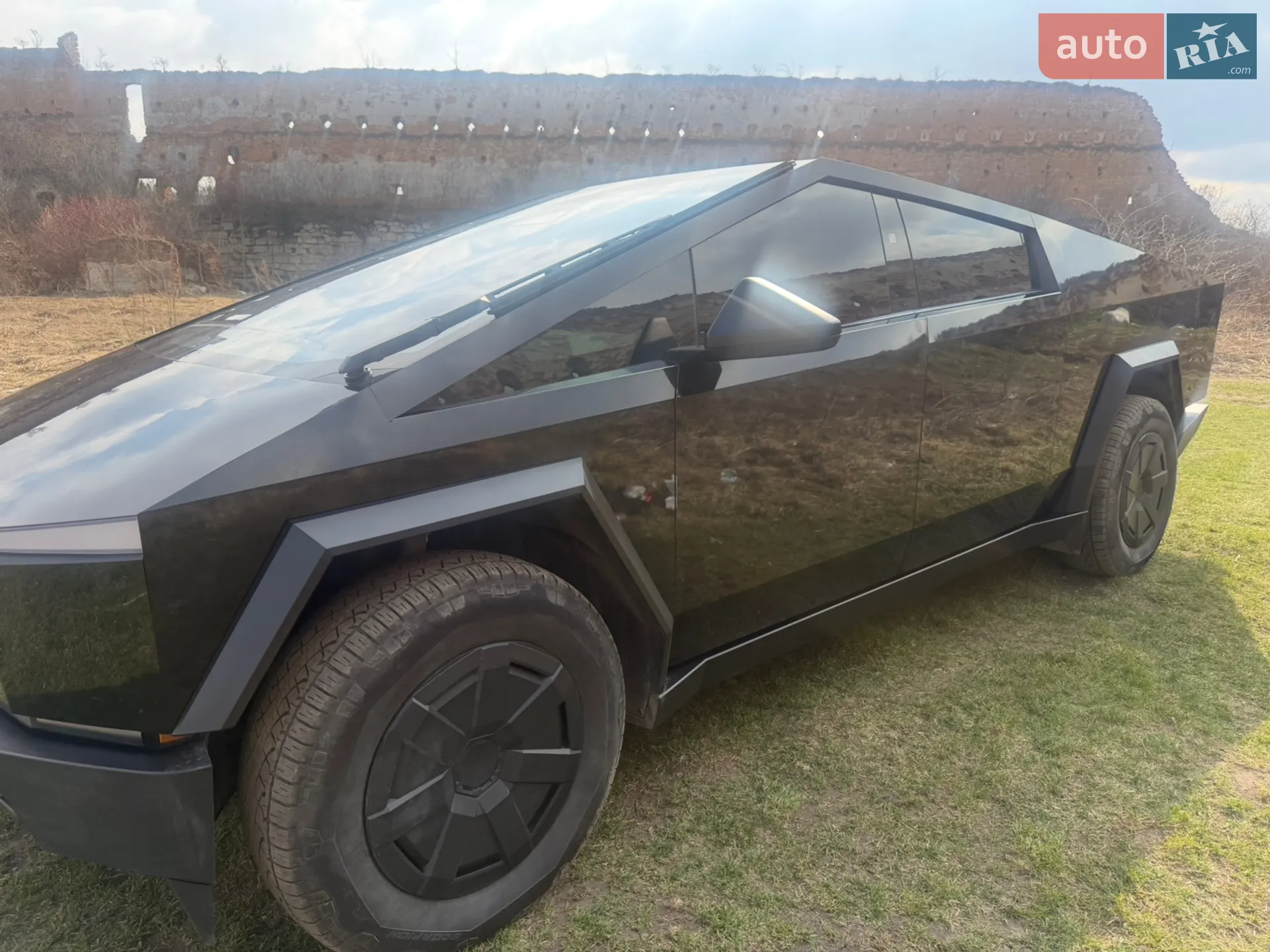2024 Tesla Cybertruck - мініатюра 9