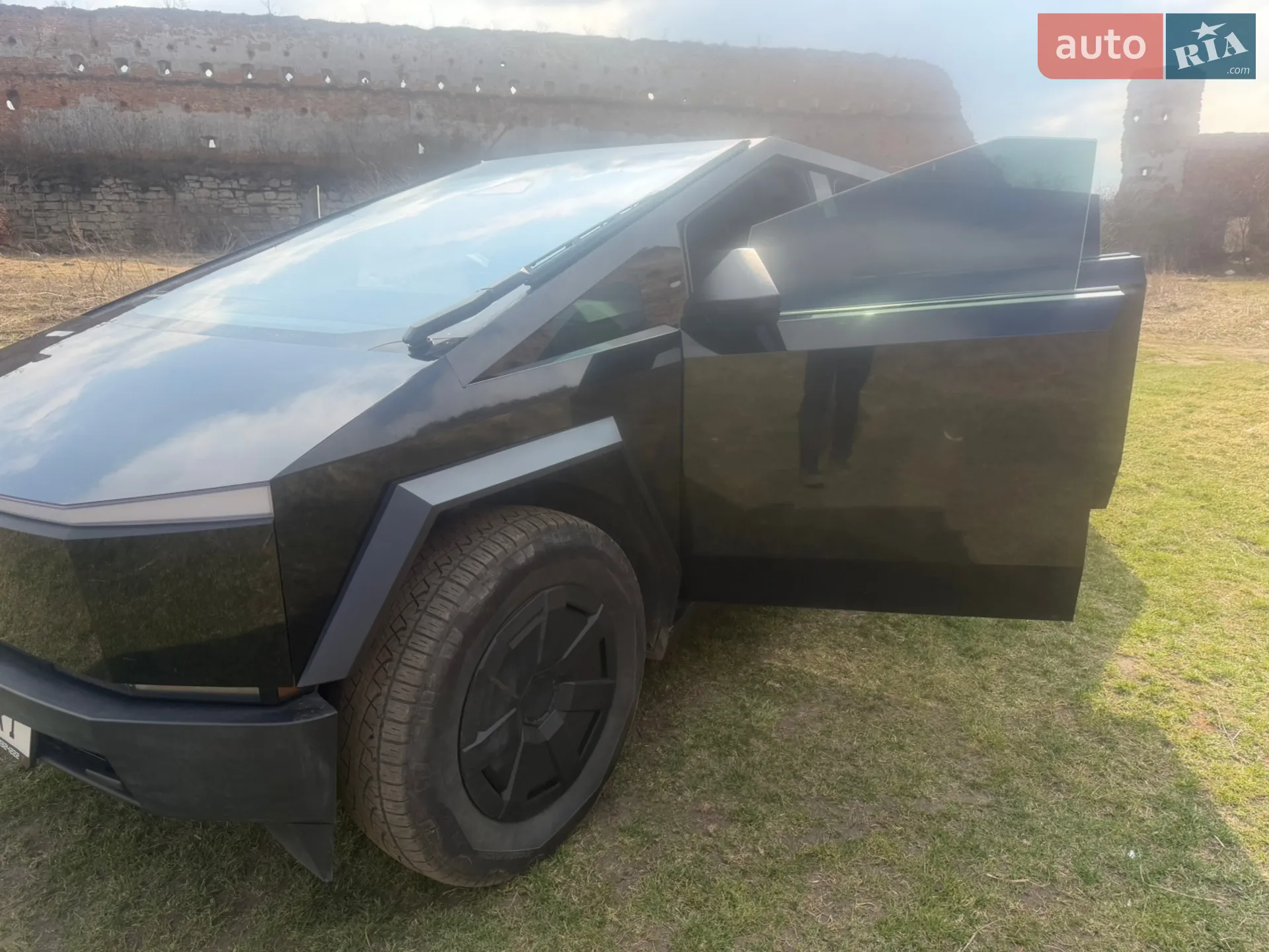 2024 Tesla Cybertruck - мініатюра 34