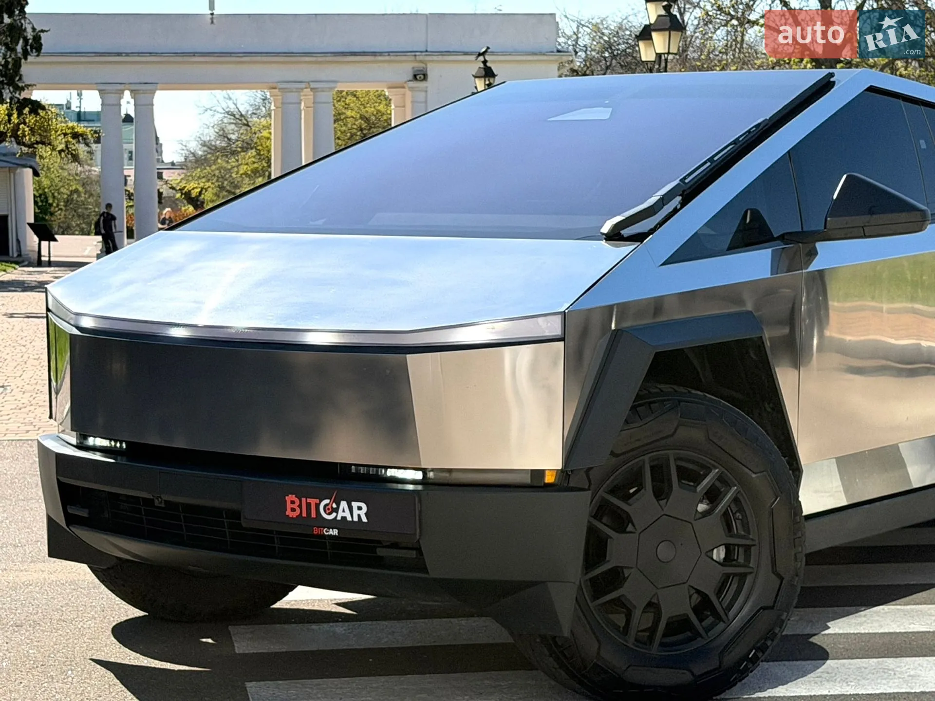 2024 Tesla Cybertruck - мініатюра 9
