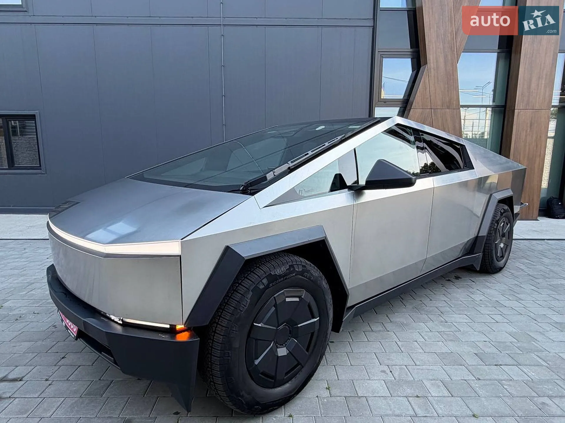 2024 Tesla Cybertruck - мініатюра 3