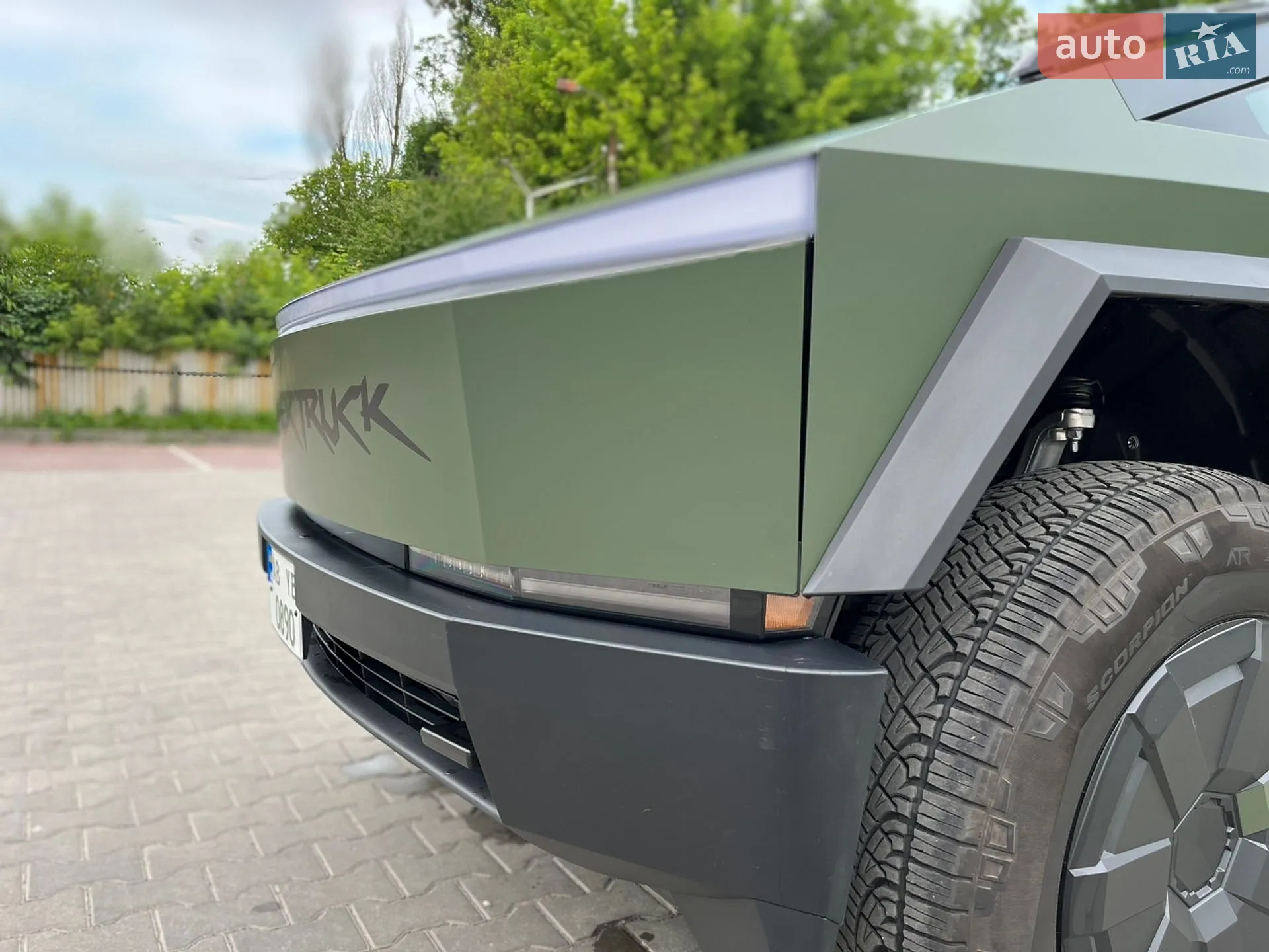 2024 Tesla Cybertruck - мініатюра 22