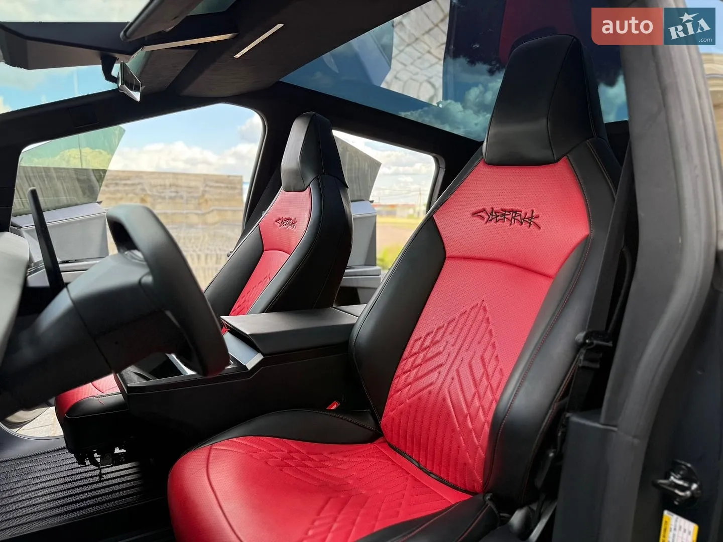 2024 Tesla Cybertruck - мініатюра 29