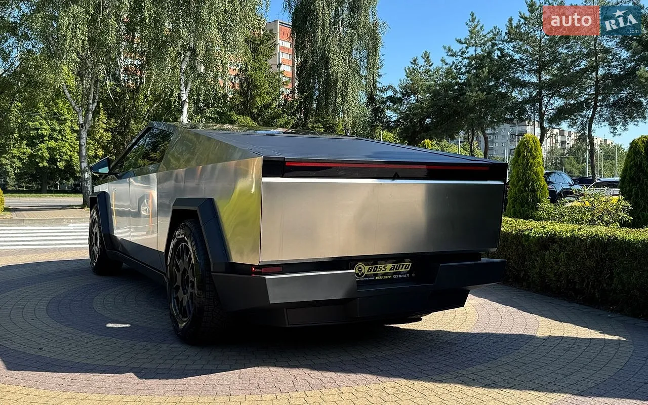 2024 Tesla Cybertruck - мініатюра 6