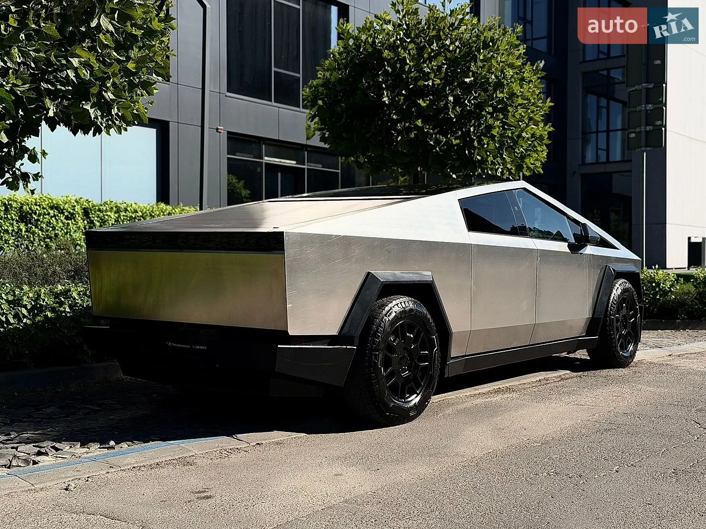 2024 Tesla Cybertruck - мініатюра 9