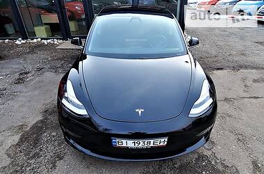 Седан Tesla Model 3 2018 в 