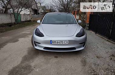 Седан Tesla Model 3 2018 в Житомире