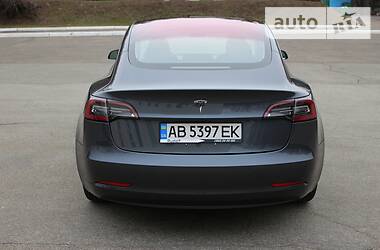 Седан Tesla Model 3 2018 в 