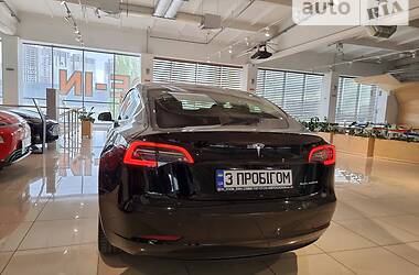 Седан Tesla Model 3 2019 в Києві