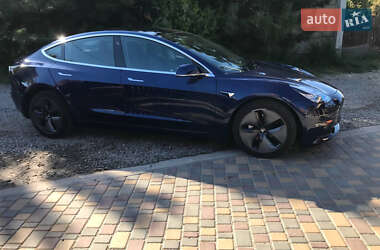 Седан Tesla Model 3 2019 в Черноморске