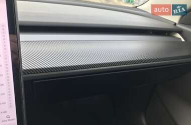 Седан Tesla Model 3 2018 в Одессе