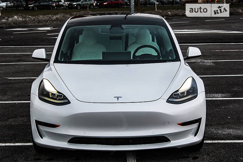 Седан Tesla Model 3 2021 в Киеве фото 11 Седан Tesla Model 3 2021 в Киеве