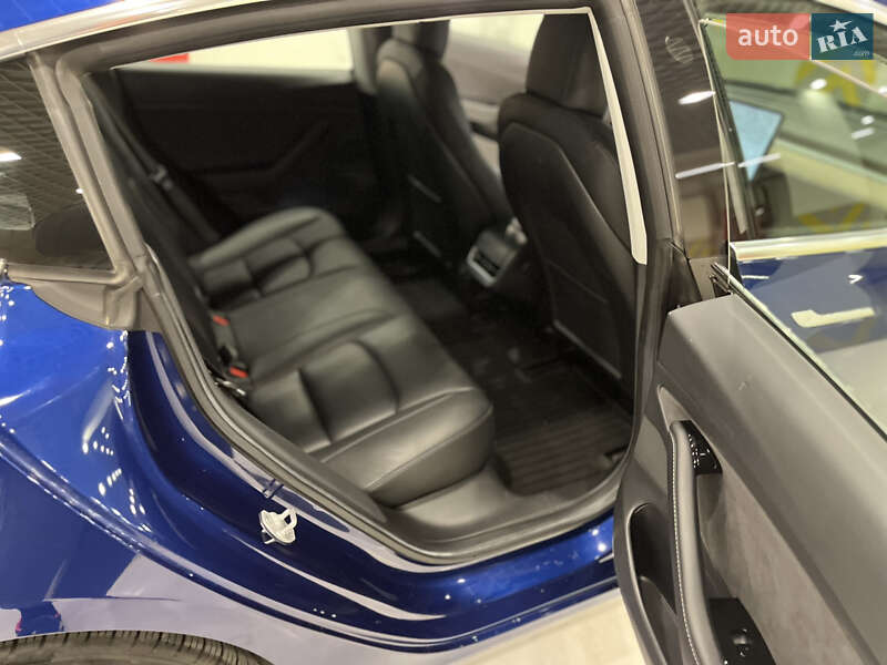 Седан Tesla Model 3 2018 в Киеве фото 29 Седан Tesla Model 3 2018 в Киеве
