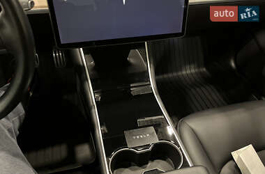 Седан Tesla Model 3 2018 в Киеве фото 48 Седан Tesla Model 3 2018 в Киеве