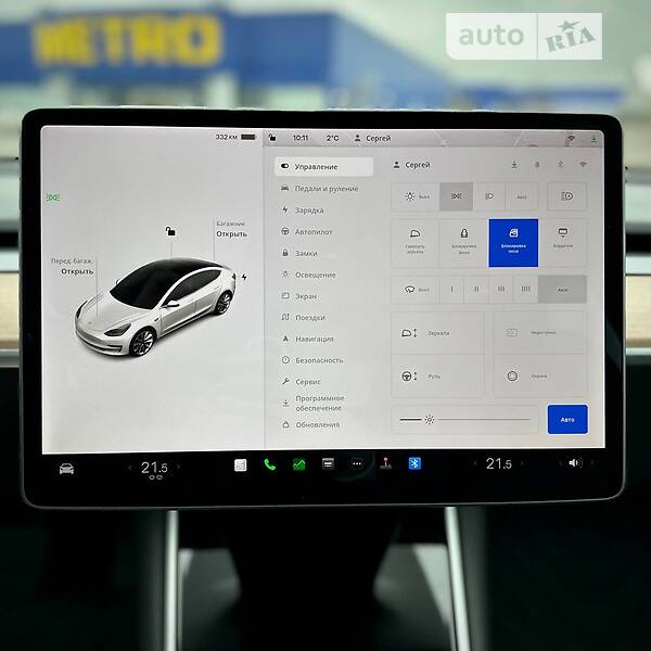 Седан Tesla Model 3 2020 в Ровно