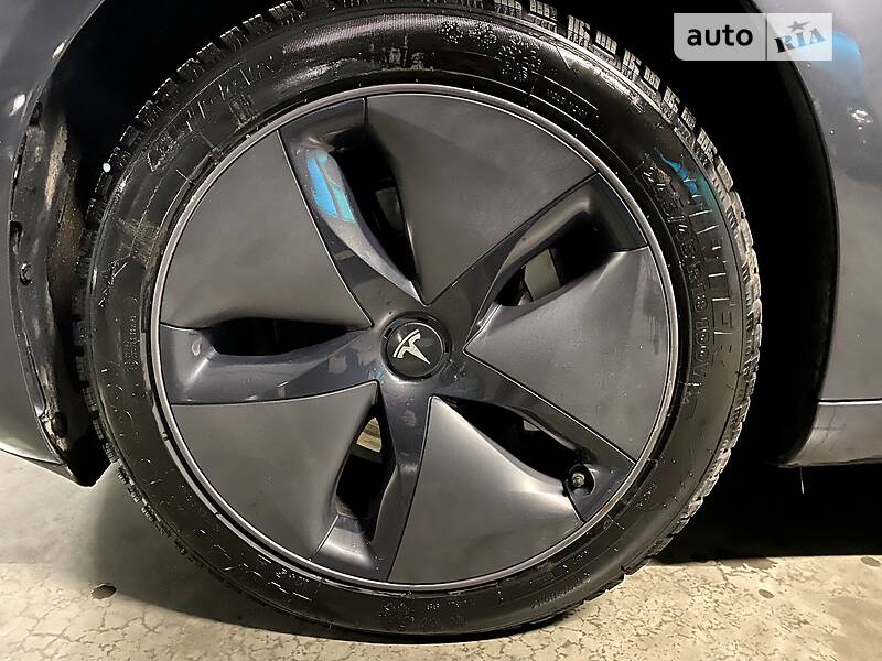 Седан Tesla Model 3 2020 в Львове фото 12 Седан Tesla Model 3 2020 в Львове