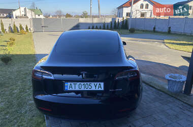 Седан Tesla Model 3 2019 в Долине