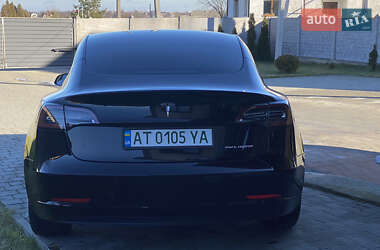 Седан Tesla Model 3 2019 в Долине