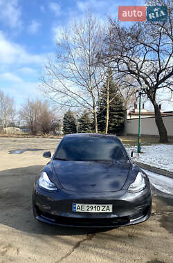 Седан Tesla Model 3 2018 в Днепре