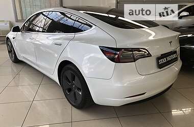 Седан Tesla Model 3 2020 в Одессе