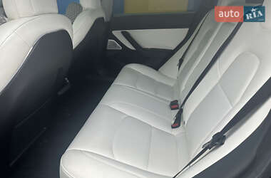 Седан Tesla Model 3 2019 в Кривом Роге