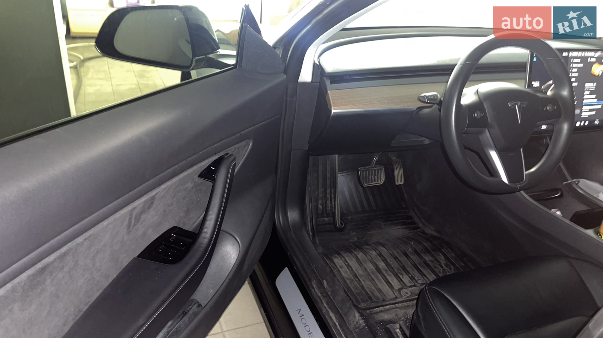 2018 Tesla Model 3 - мініатюра 11