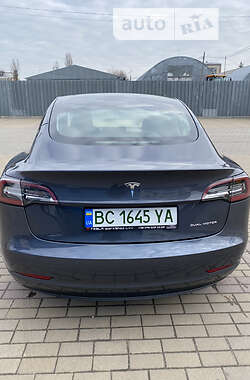 Седан Tesla Model 3 2021 в Хмельницком