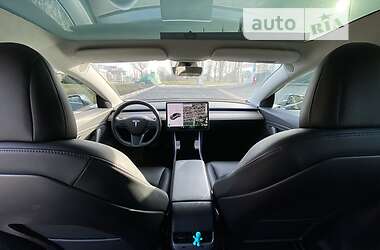 Седан Tesla Model 3 2019 в Харкові