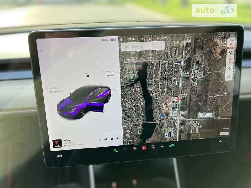 Седан Tesla Model 3 2019 в Виннице