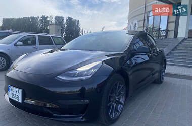 Седан Tesla Model 3 2019 в Шептицькому