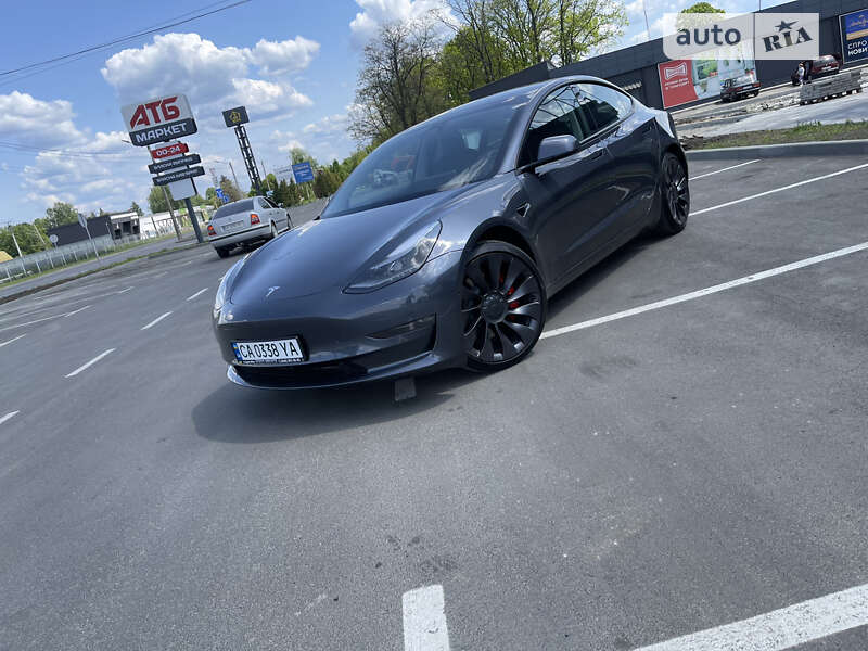 Седан Tesla Model 3 2021 в Киеве фото 3 Седан Tesla Model 3 2021 в Киеве