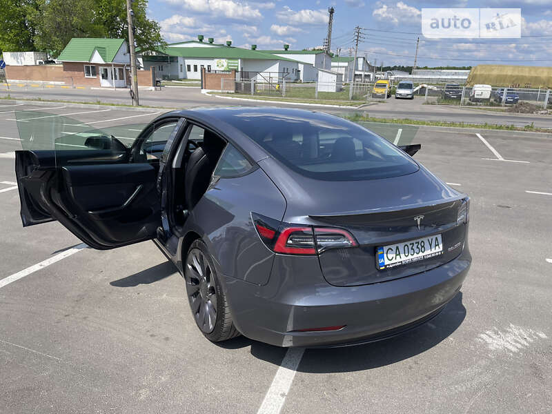 Седан Tesla Model 3 2021 в Киеве фото 14 Седан Tesla Model 3 2021 в Киеве