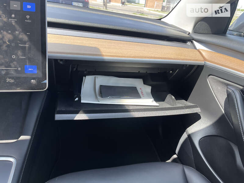 Седан Tesla Model 3 2021 в Киеве фото 32 Седан Tesla Model 3 2021 в Киеве
